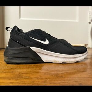 Nike black and white sneakers